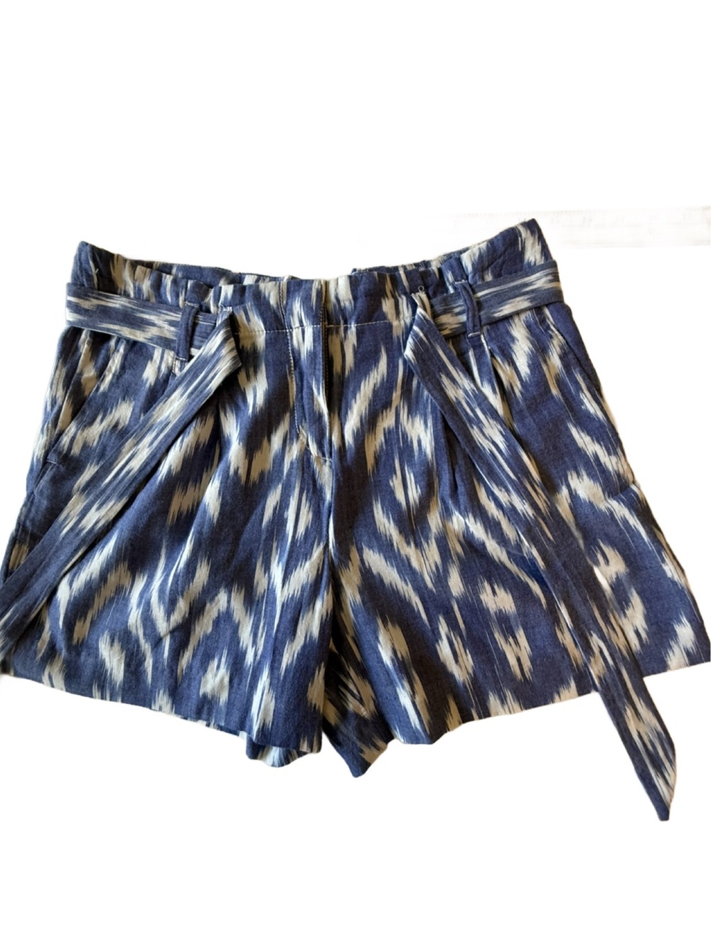 Tommy Hilfiger Blue and White Ikat High-Waist Shorts. Size 4